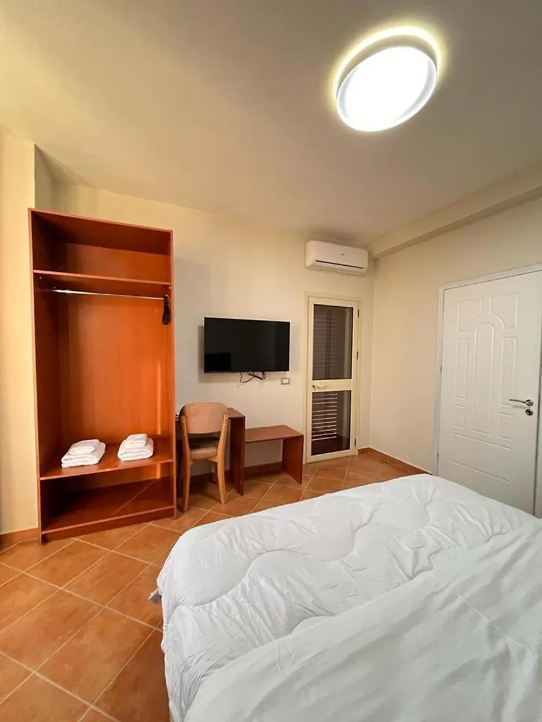 Belix Hotel Apartments, Near The Beach Durrës Albania